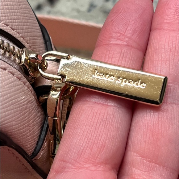 Kate Spade Madison Mini Camera Crossbody Bag EUC - Picture 13 of 13